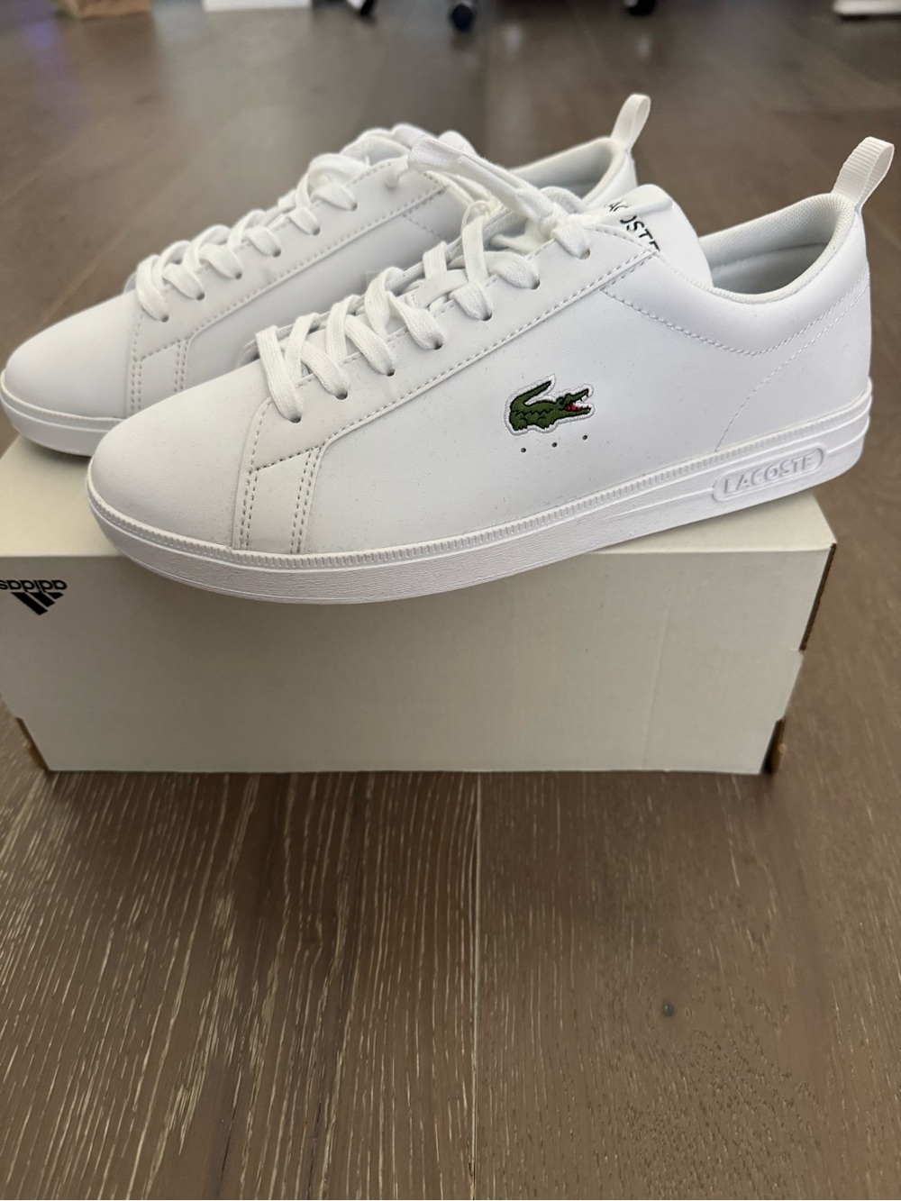 Lacoste White Low-Top Sneakers with Green Crocodile Logo